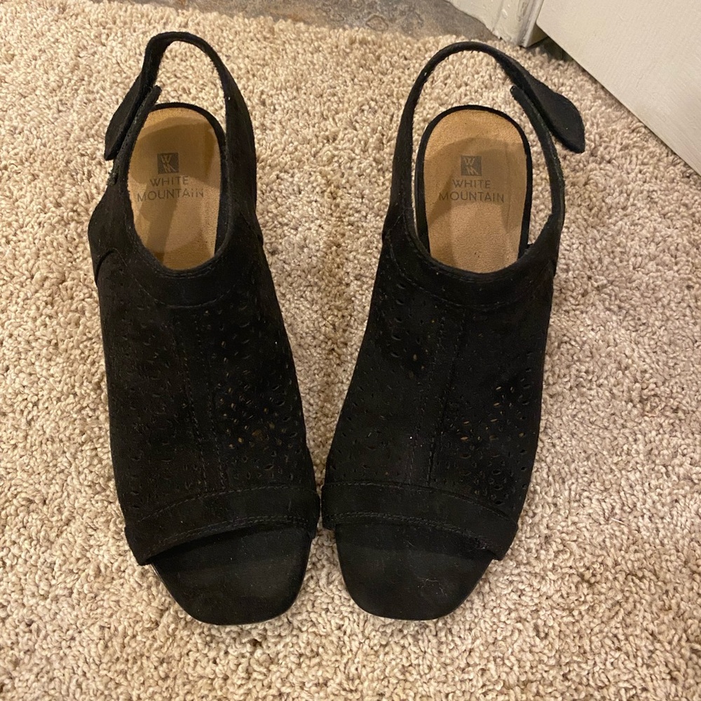 White Mountain faux suede, black, peep toe ankle boots size 7.5